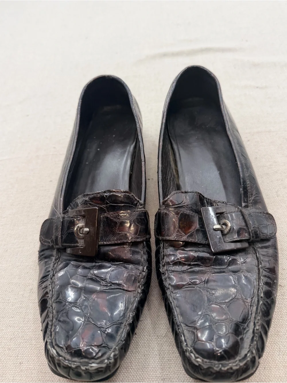 Stuart Weitzman Brown Croc-Embossed Leather Loafers with Buckle